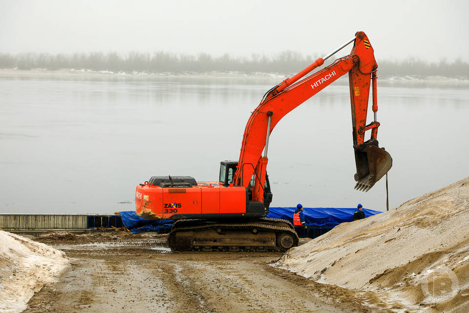 В Волгограде завершается берегоукрепительная стройка