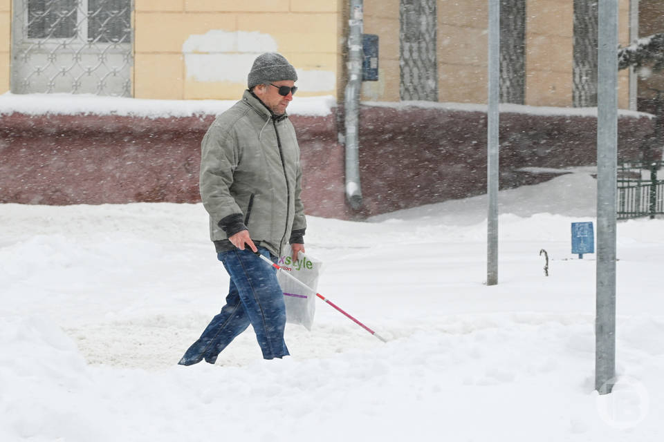 МЧС сообщает о сильном снеге и метели 19 января в Волгоградской области