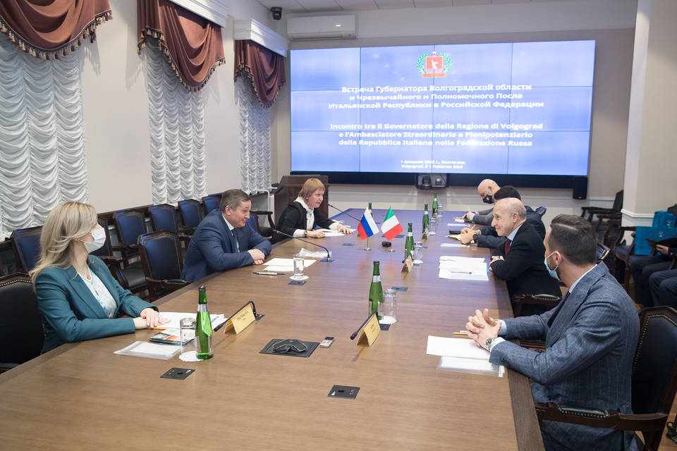 Андрей Бочаров в Волгограде встретился с послом Италии в РФ Джорджо Стараче
