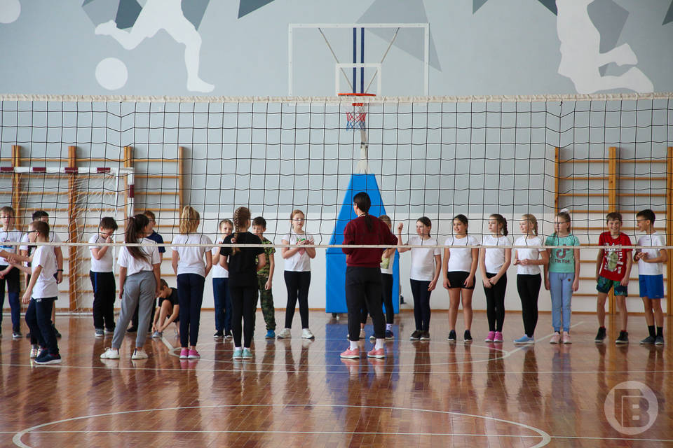 В Волгограде 10 школ вернулись к очным занятиям после карантина