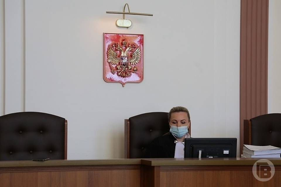Суды Волгограда восстановили работу после угроз о взрывах