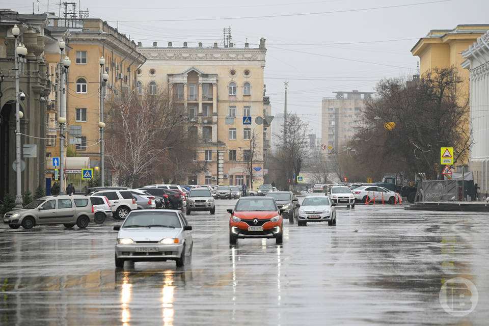 Москву затопило. Днепр улицы. Ураган во Льгове дождь. Донецкий водовод.