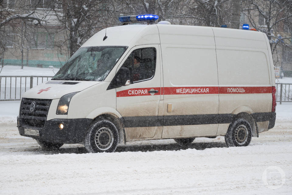 В Волгограде электричка сбила 17-летнего парня в районе Мамаева кургана