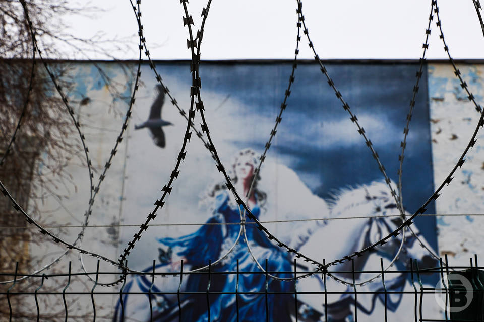 «Я их любимая, хоть и здесь»: как живут в единственной женской колонии Волгоградской области