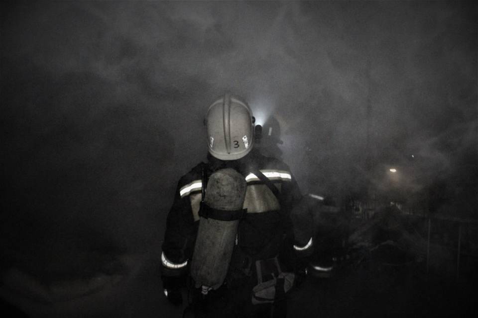 После пожара в реанимацию попал 58-летний житель Волгоградской области