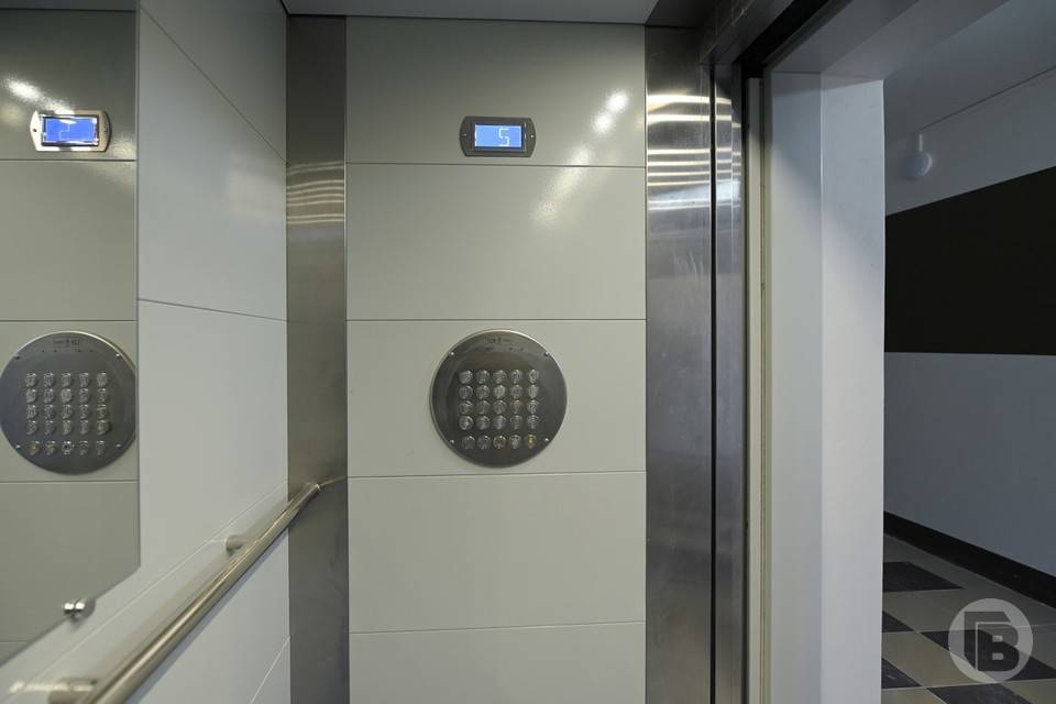 306 новых лифтов установили в Волгоградской области с начала года