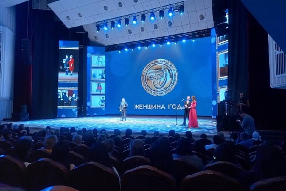 В Волгограде назвали имена победительниц конкурса «Женщина года»