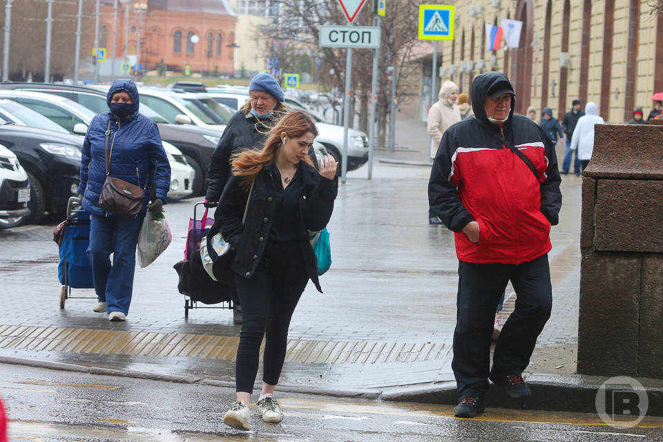 Дождь с грозой и диким ветром ожидают Волгоградскую область 27 апреля