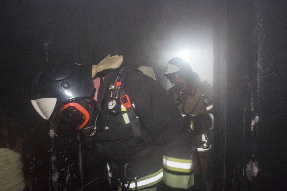 В Волгоградской области во время пожара сгорел человек