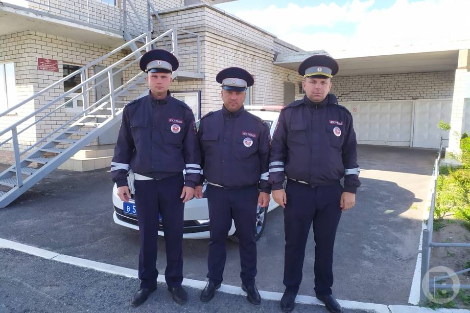 Волгоградские полицейские получили благодарность от отца девятилетнего мальчика
