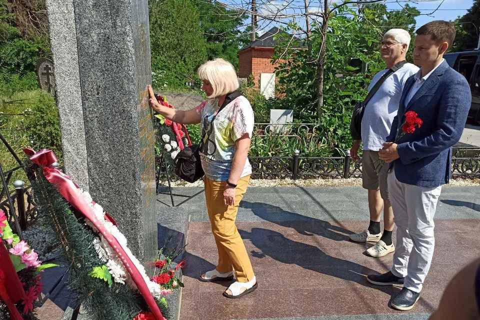 Внучка погибшего красноармейца спустя 81 год нашла могилу деда в Волгограде