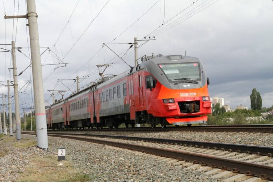 Расписание некоторых пригородных поездов в Волгоградской области изменится с 4 июля
