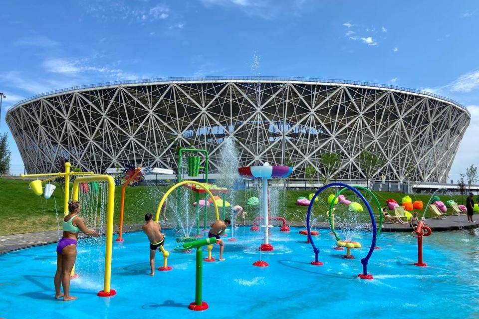 В Волгограде новый бассейн «Лагуна» в ЦПКиО принимает первых гостей