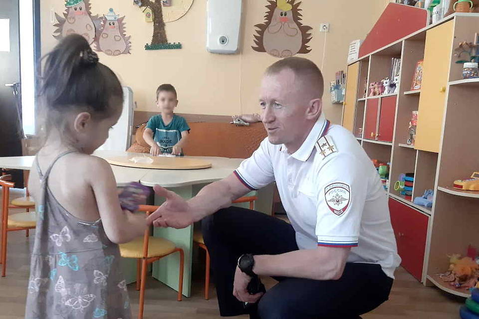 В Волгограде полиция нагрянула в реабилитационный центр, откуда сбежали девочки