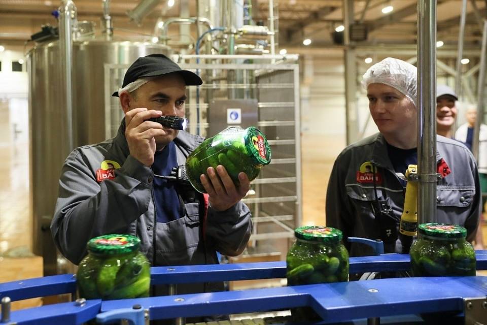 Под Волгоградом открыли консервный завод мощностью до 100 млн банок в год