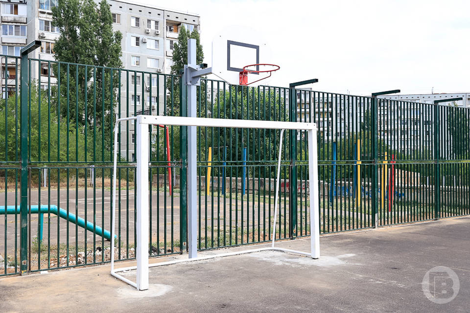 В Волгограде возле новой школы на Кузнецкой построят спортивный городок