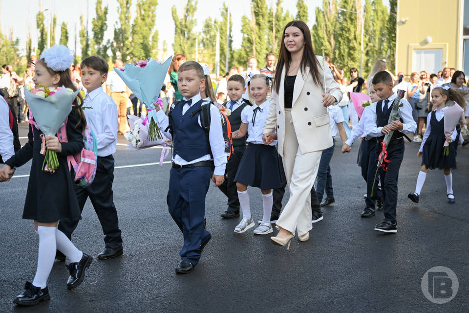Семьи Волгоградской области оформили пособия к новому учебному году