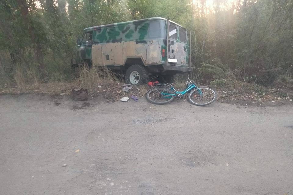 В Волгоградской области женщина и подросток на велосипедах пострадали в ДТП