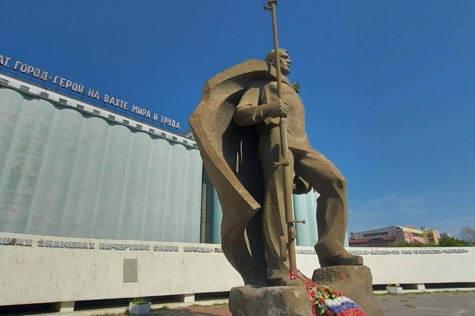 В Волгограде отреставрируют памятник морякам-североморцам