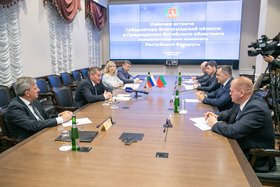 Представители делегации из Беларуси встретились в Волгограде с губернатором Андреем Бочаровым