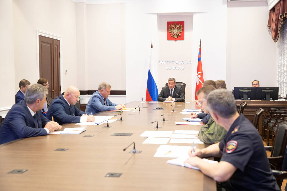 Волгоградский губернатор дал ценный совет главам военкоматов