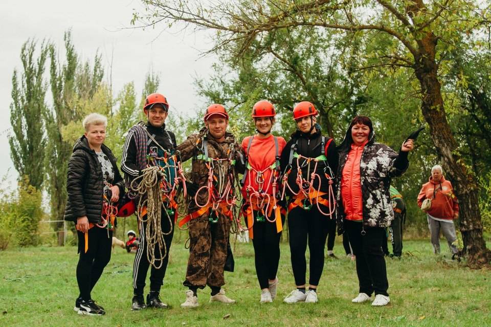 Команда учителей из Волгограда победила в Туристическом слете педагогов