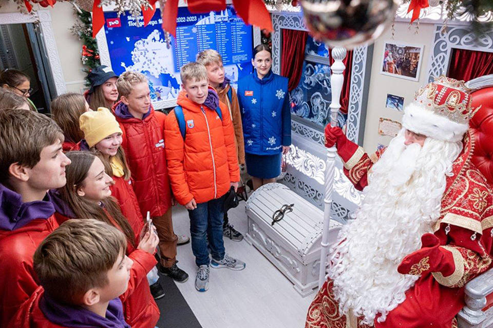 Поезд Деда Мороза посетит Саратов, Волгоград и десятки других российских городов