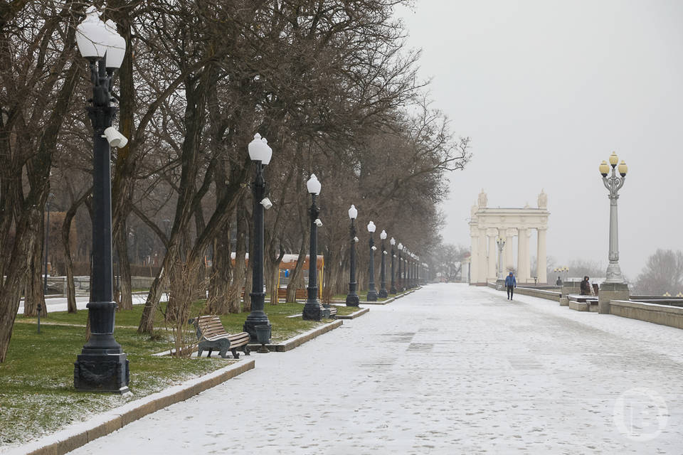 В Волгограде ищут подрядчика, который зимой будет ухаживать за территорией Центральной набережной