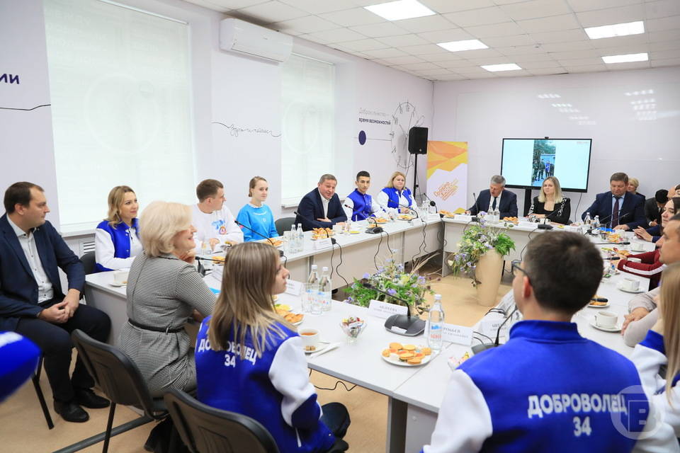 В Волгоградской области бойцам-добровольцам выплатят по 100 тысяч рублей