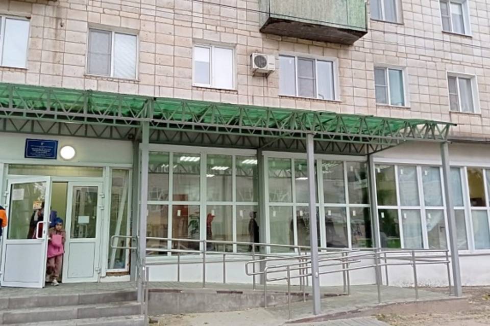 В Волгоградской области завершается капремонт детской поликлиники