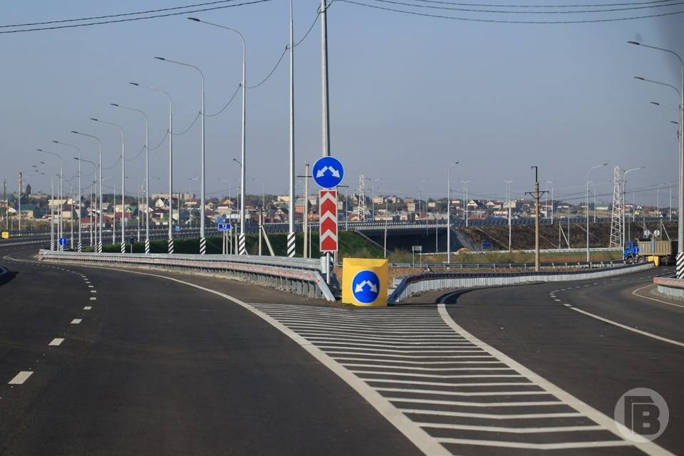 В Волгоградской области выполнено 90% работ по ремонту дорог