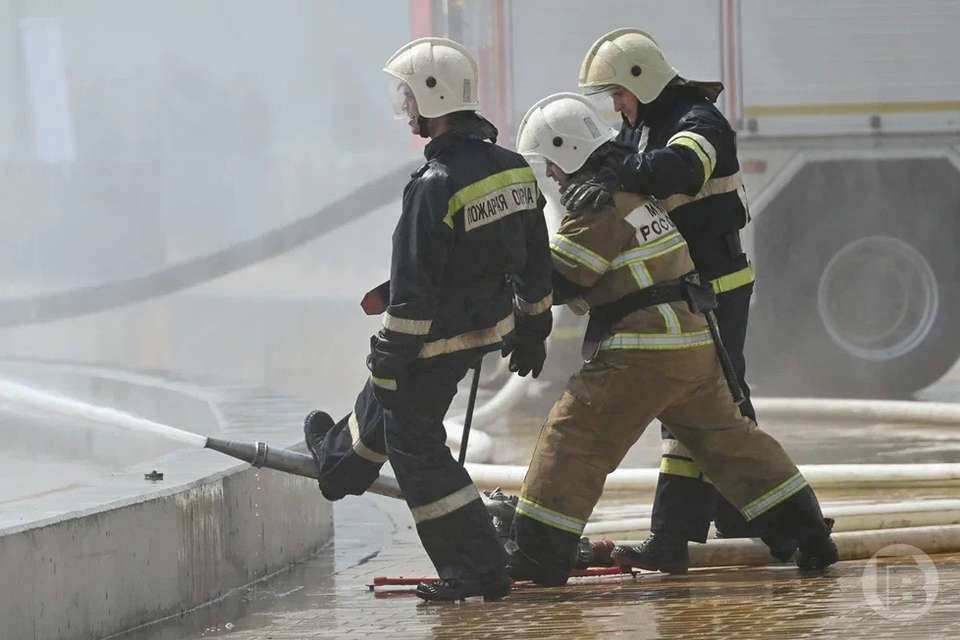 Два человека погибли во время пожара под Волгоградом
