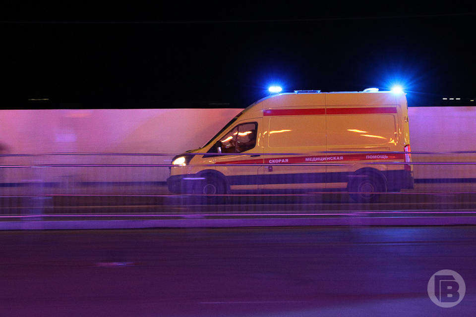 Под Волгоградом водитель насмерть сбил женщину, перебегавшую дорогу