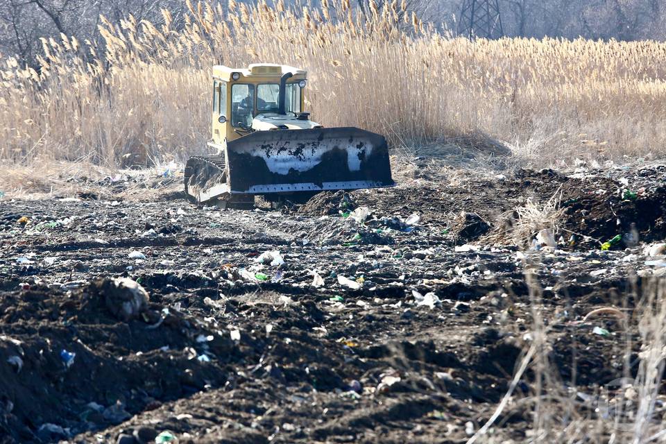 В Волгоградской области из-за спора двух организаций люди «захлебываются» нечистотами