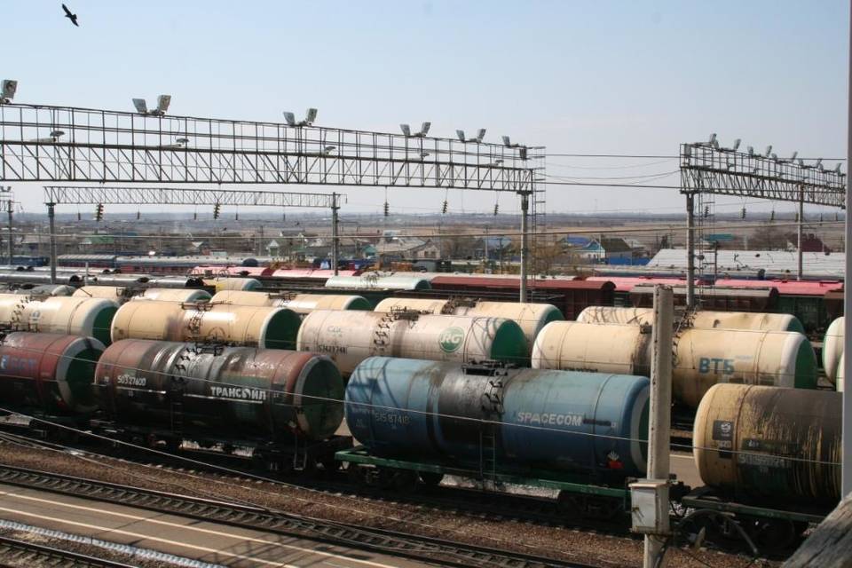 Погрузка на железной дороге в Волгоградской области выросла на 2,1% в ноябре