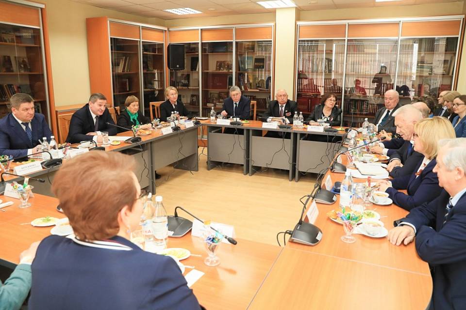 Представители ветеранского сообщества делятся впечатлениями от встречи с главой Волгоградской области