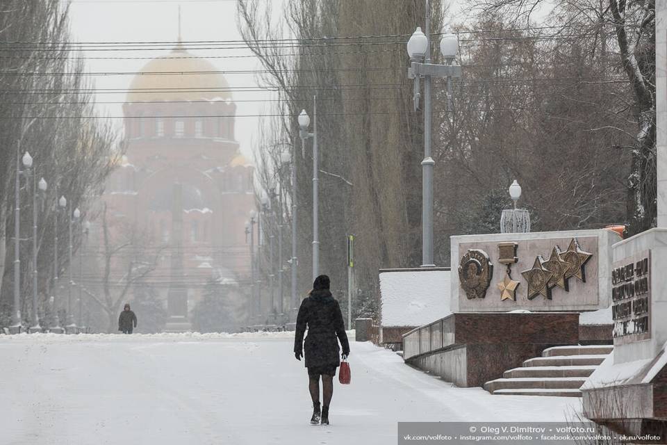 Перепад температур, снег и сильный ледяной ветер наблюдаются в Волгограде 14 февраля
