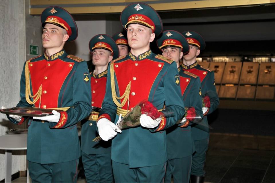 В Волгограде передали пять орденов Мужества близким военнослужащих, погибших в ходе СВО