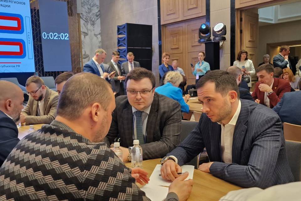 Волгоградская область будет сотрудничать с предприятиями ДНР и ЛНР, Запорожской и Херсонской областей