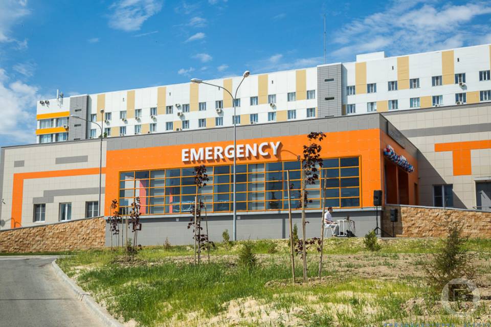 В Волгограде за смерть пациентки после выписки осудят хирурга из больницы №25