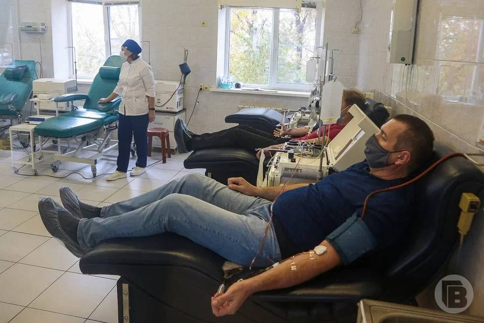 Жители Волгоградской области сдали 5664 литра донорской крови