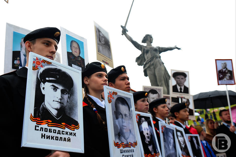 В Волгограде портреты ветеранов появятся  на светодиодном экране парка «Россия - Моя история»