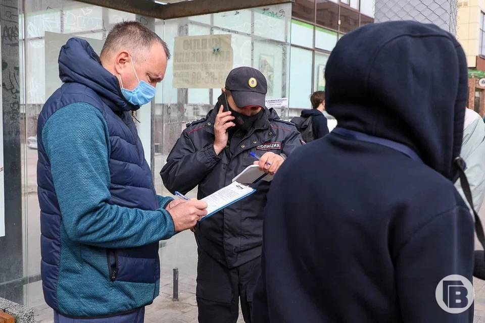 Волгоградец за два дня погасил крупный долг после ареста автомобиля
