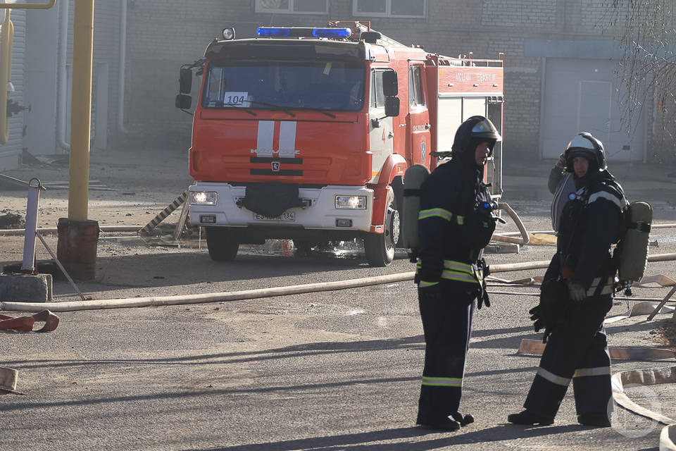 На юге Волгограда вспыхнул магазин «Победа»