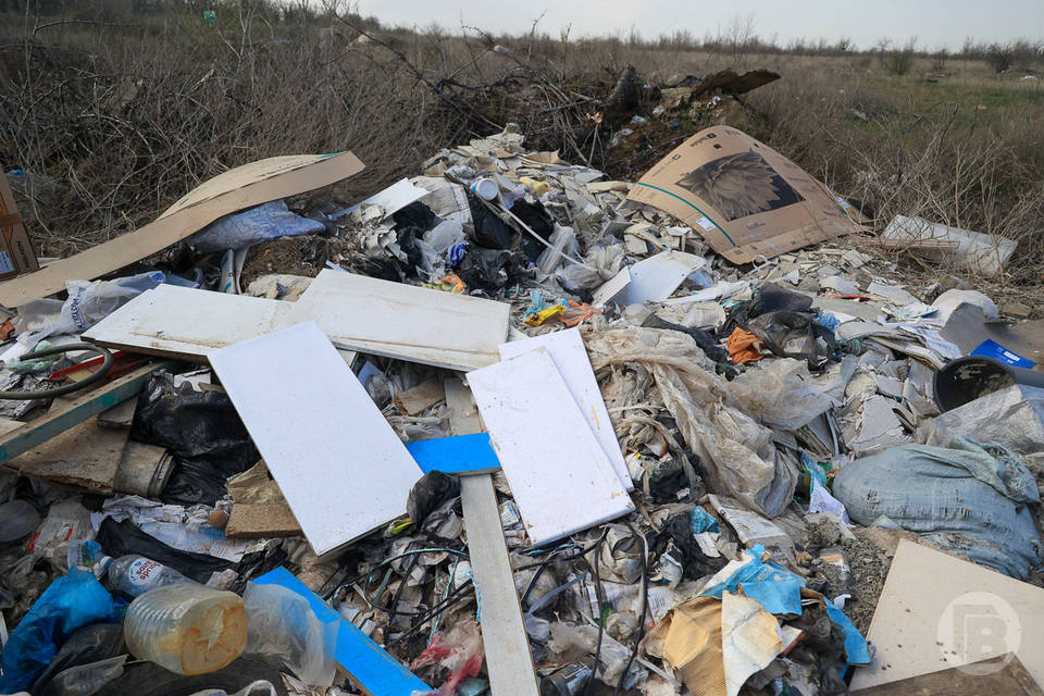 В Волгоградской области незаконная свалка навредила экологии на 7 миллионов рублей