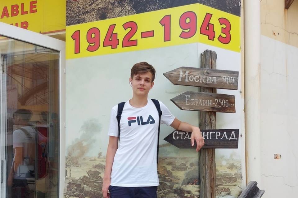 Школьник из Москвы посвятил проект  кафедральному собору Александра Невского в Волгограде