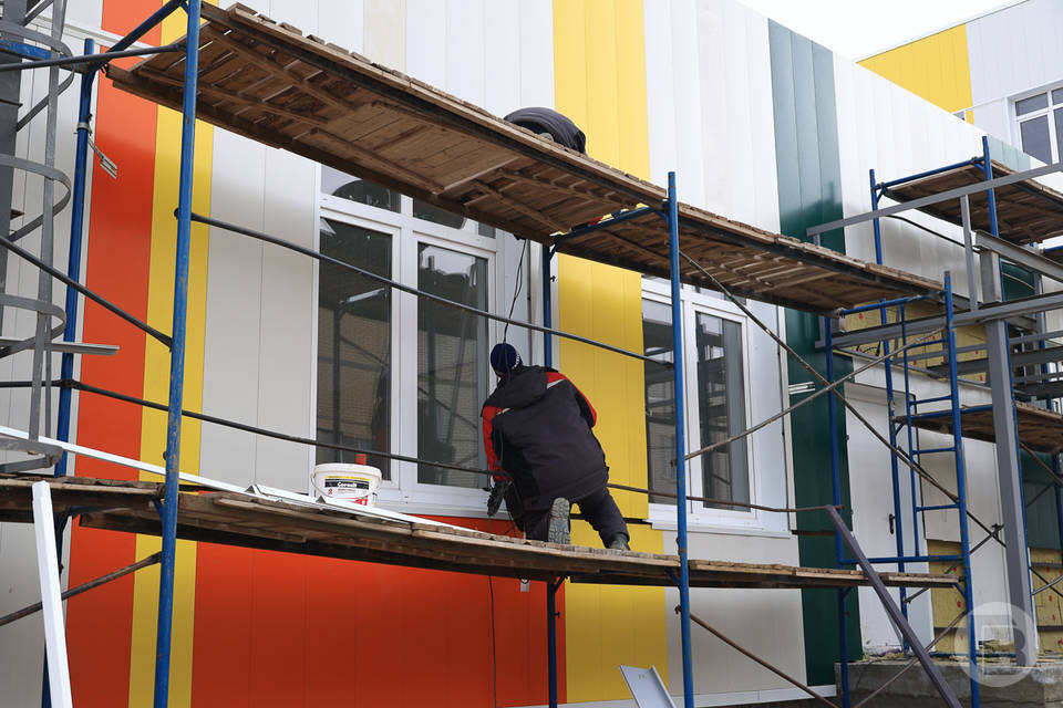 ​55 школ Волгоградской области в ближайшие три года капитально отремонтируют