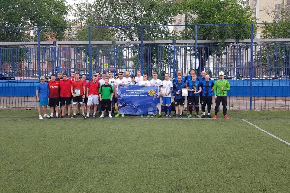 В Волгограде сотрудники прокуратуры сыграли в футбол в память о Героях Сталинграда