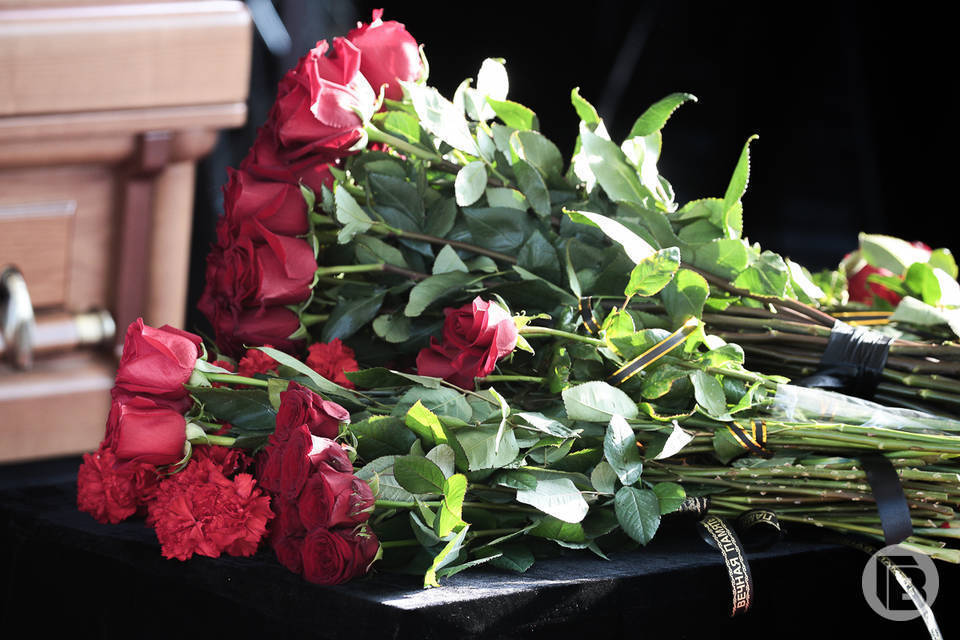 Под Волгоградом похоронили казака-добровольца, погибшего в ходе СВО