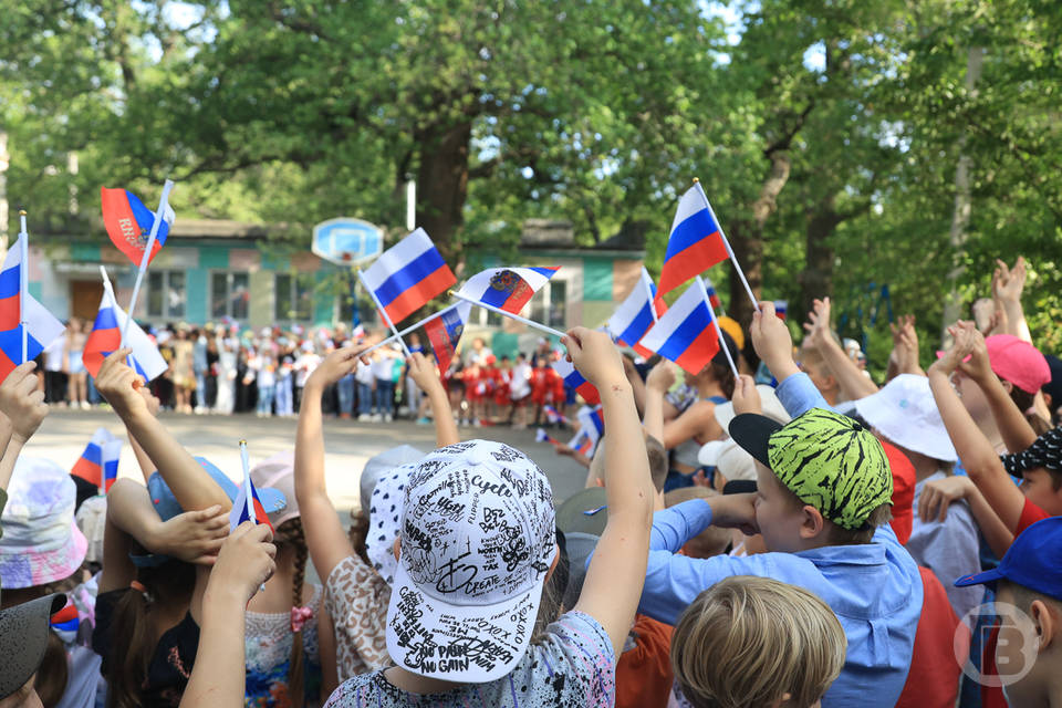 День детей в волгограде. Лагерь орлёнок 2023. Волгоград для детей.